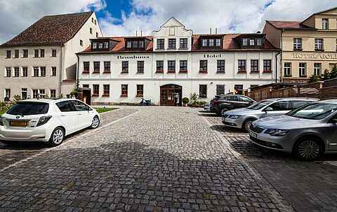 Parkplätze mit direktem Zugang zum Hotel Brauhaus Wittenberg